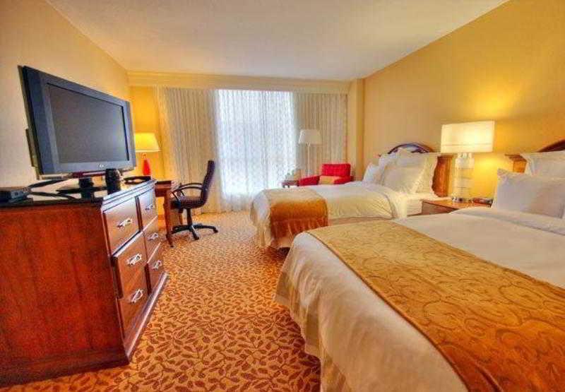 Durham Marriott City Center Стая снимка